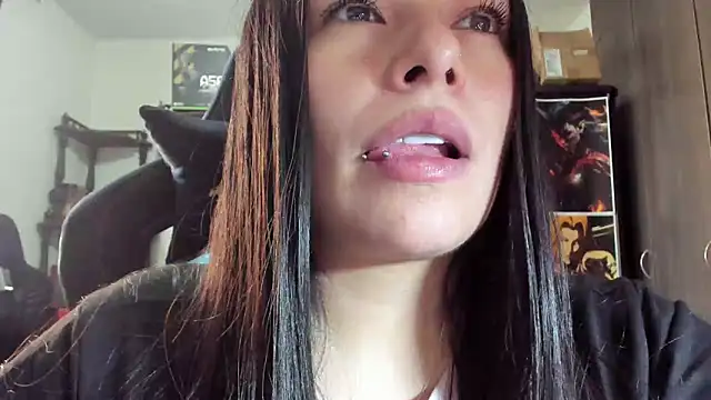 missexy303av online show from March 13, 2025, 11:41 am