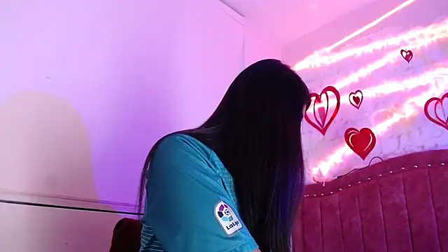 SarahStones online show from March 1, 2025, 3:43 am