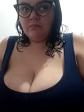 Snapshot of Madisonpalacio chatting on October 3, 2025, 2:48 am Madisonpalacio online show from October 3, 2025, 2:48 am