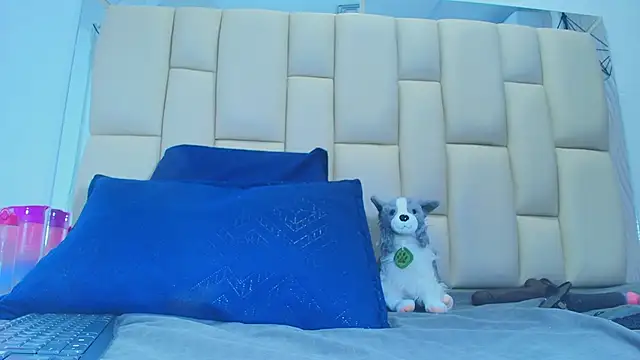 Snapshot of mss_mar chatting on February 4, 2026, 3:23 am mss mar online show from February 4, 2026, 3:23 am