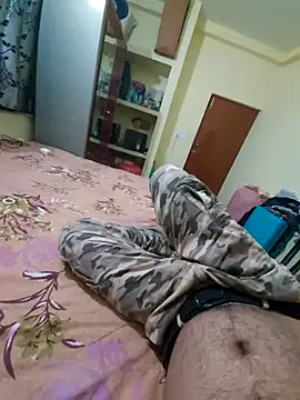 Snapshot of hard_cock99 chatting on October 2, 2025, 6:00 pm hard cock99 online show from October 2, 2025, 6:00 pm