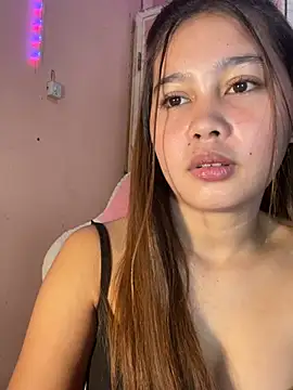 ursweet babygirl online show from February 26, 2026, 4:18 pm