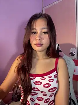 ursweet babygirl online show from April 12, 2026, 3:26 pm