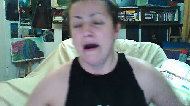 MariaAnaSunshine online show from February 13, 2026, 9:04 pm