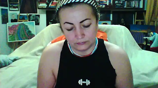 MariaAnaSunshine online show from February 24, 2026, 7:37 pm