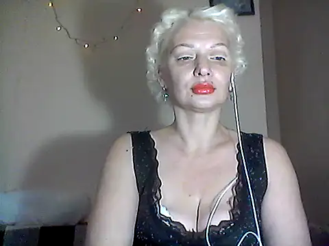 MaryJane441 online show from January 10, 2026, 9:43 pm