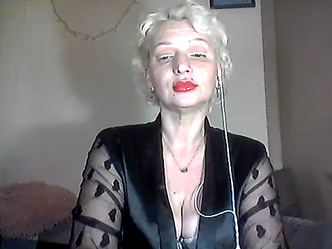 MaryJane441 online show from March 13, 2026, 8:25 pm