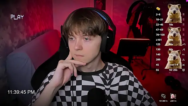 charonbaby1 online show from January 19, 2025, 8:41 pm