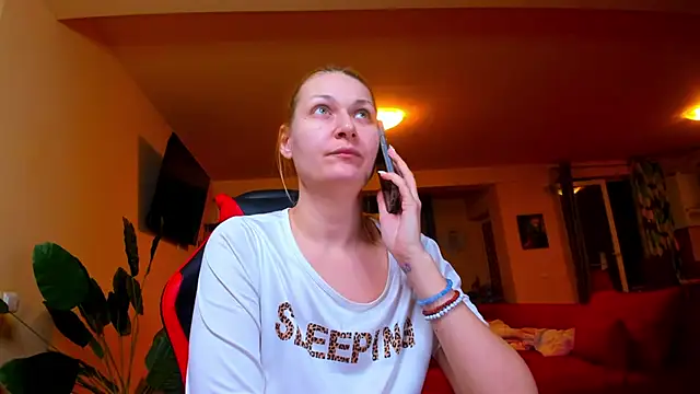 Snapshot of sugar_mayy chatting on March 4, 2025, 9:00 pm sugar mayy online show from March 4, 2025, 9:00 pm