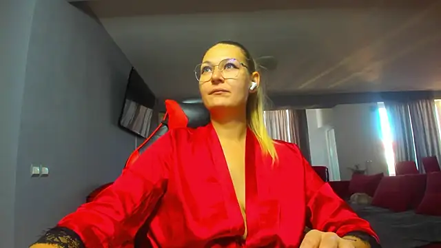 sugar mayy online show from October 20, 2025, 8:15 am