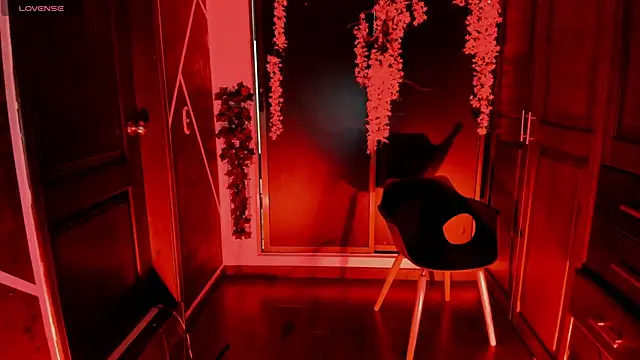 SexyNaf online show from November 5, 2025, 7:17 pm