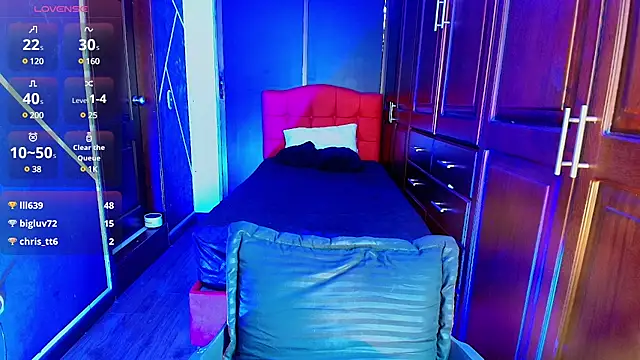 SexyNaf online show from March 12, 2025, 10:28 pm