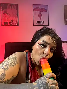 martinarousee online show from November 22, 2025, 12:15 pm