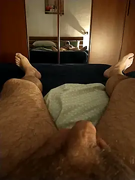 user 662 online show from March 7, 2026, 1:16 pm