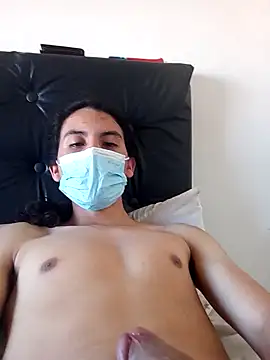 Snapshot of FKF2004 chatting on November 3, 2025, 10:41 am FKF2004 online show from November 3, 2025, 10:41 am