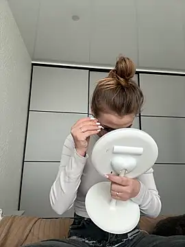 CherieDane online show from March 29, 2026, 10:06 am