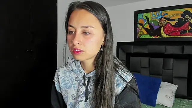 tatiana valencia online show from February 28, 2025, 12:31 pm