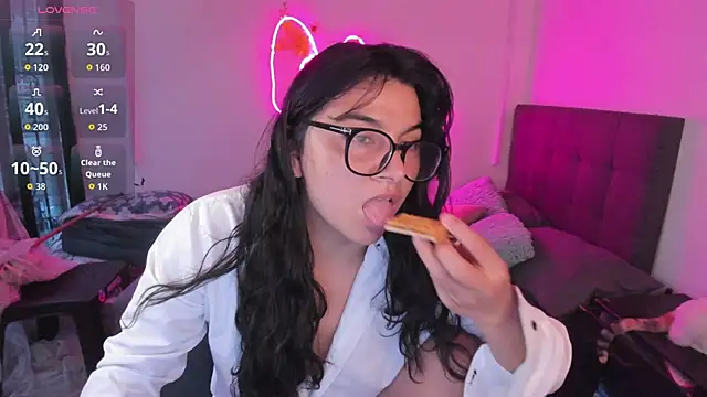 Judychase2 online show from October 28, 2025, 10:47 am