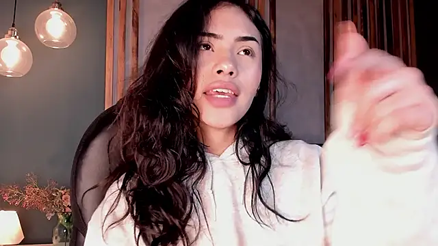 Giovanna oliveira online show from February 26, 2026, 5:07 am