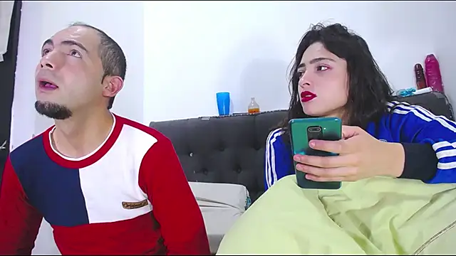 sofya-n-andy online show from September 13, 2025, 6:57 am