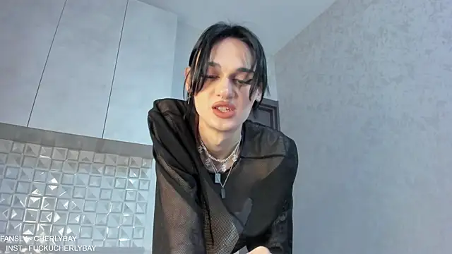 CHERLYBAY online show from January 15, 2026, 7:39 pm