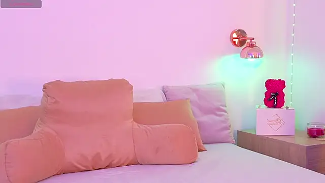 Alexa Miss online show from March 16, 2025, 8:10 pm