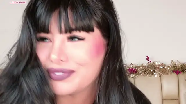 Alexa Miss online show from November 18, 2025, 7:17 pm