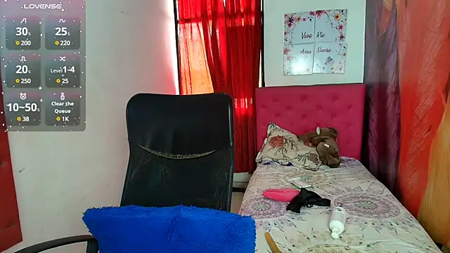 miley blue  online show from March 7, 2025, 7:16 pm