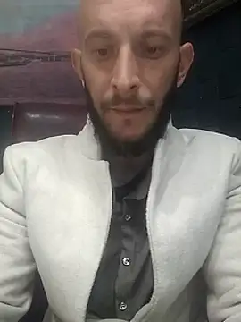 hardbigcock16 online show from January 15, 2026, 12:19 pm