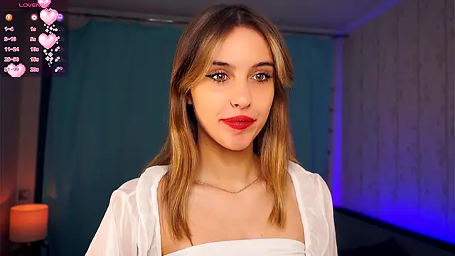 Snapshot of FannyHewson chatting on November 19, 2025, 7:58 pm FannyHewson online show from November 19, 2025, 7:58 pm