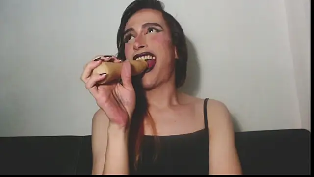 Snapshot of kathaleia666 chatting on January 7, 2025, 1:28 am kathaleia666 online show from January 7, 2025, 1:28 am