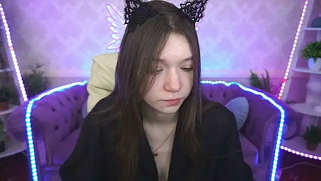 Snapshot of Cherry_Wipe chatting on February 19, 2025, 6:55 am Cherry Wipe online show from February 19, 2025, 6:55 am