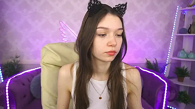 Snapshot of Cherry_Wipe chatting on February 8, 2025, 7:04 am Cherry Wipe online show from February 8, 2025, 7:04 am