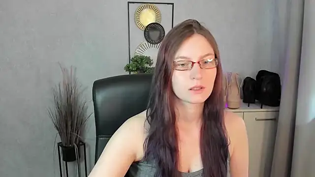 Snapshot of emmaxDelight chatting on July 23, 2026, 5:27 am emmaxDelight online show from July 23, 2026, 5:27 am