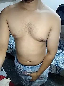 Gasparin32 online show from March 12, 2025, 6:43 pm