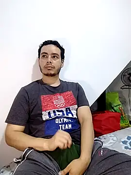 Gasparin32 online show from April 19, 2026, 2:23 am