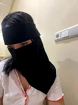 jijijoudia online show from October 20, 2025, 12:24 am