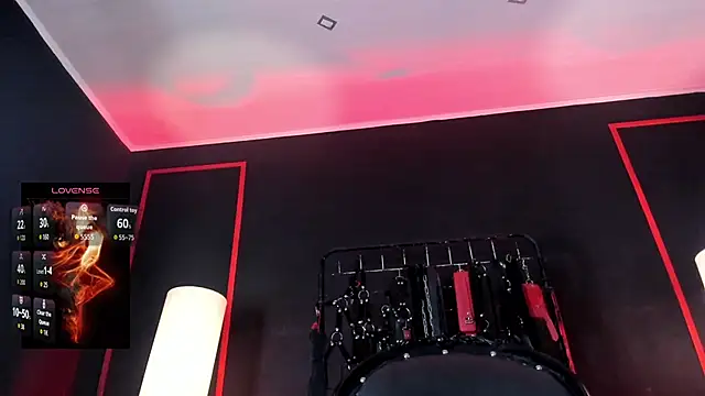 Carolina Arias online show from April 11, 2026, 8:12 pm