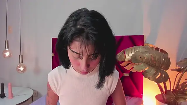 Snapshot of MelissaFoxx chatting on March 10, 2025, 12:06 pm MelissaFoxx online show from March 10, 2025, 12:06 pm