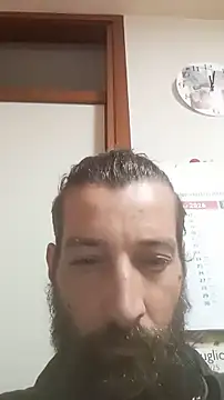 Snapshot of Dogui19854 chatting on July 4, 2026, 10:14 pm Dogui19854 online show from July 4, 2026, 10:14 pm