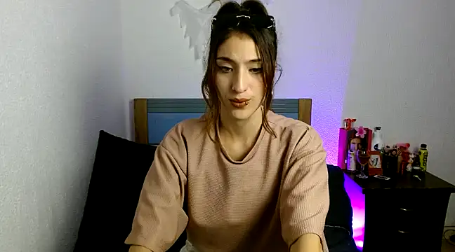 gabykovalenko14 online show from March 14, 2025, 2:31 am