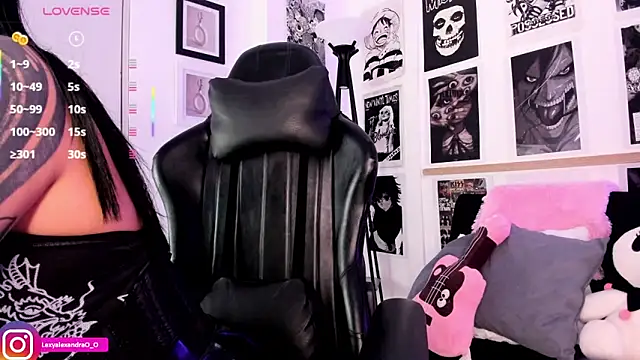 Lexyjoycce online show from October 7, 2025, 9:05 pm