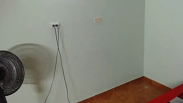 caroline steven05 online show from September 20, 2025, 5:12 am