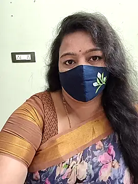 neelu-hoty online show from February 21, 2026, 8:16 am