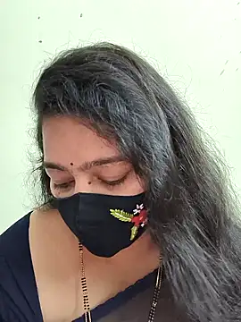 neelu-hoty online show from March 2, 2026, 8:32 am