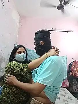 sexy kaira online show from March 18, 2025, 5:02 am