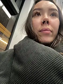 Asian Asami online show from January 28, 2025, 3:25 pm