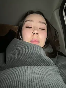 Asian Asami online show from January 25, 2025, 6:13 pm