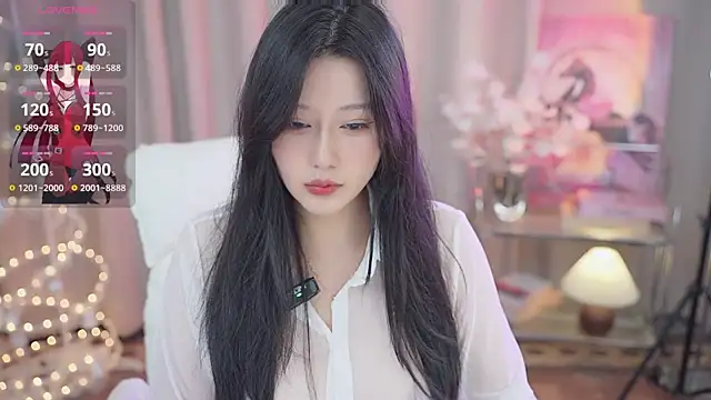 YINGTao-168 online show from October 12, 2025, 12:45 am