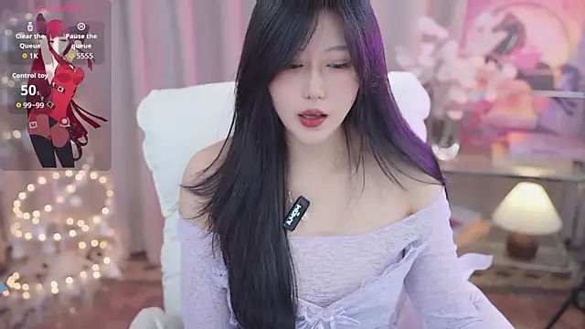 YINGTao-168 online show from October 15, 2025, 1:04 am